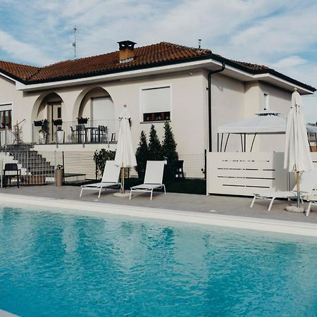 Agriturismo Ridaroca San Damiano dʼAsti Kültér fotó