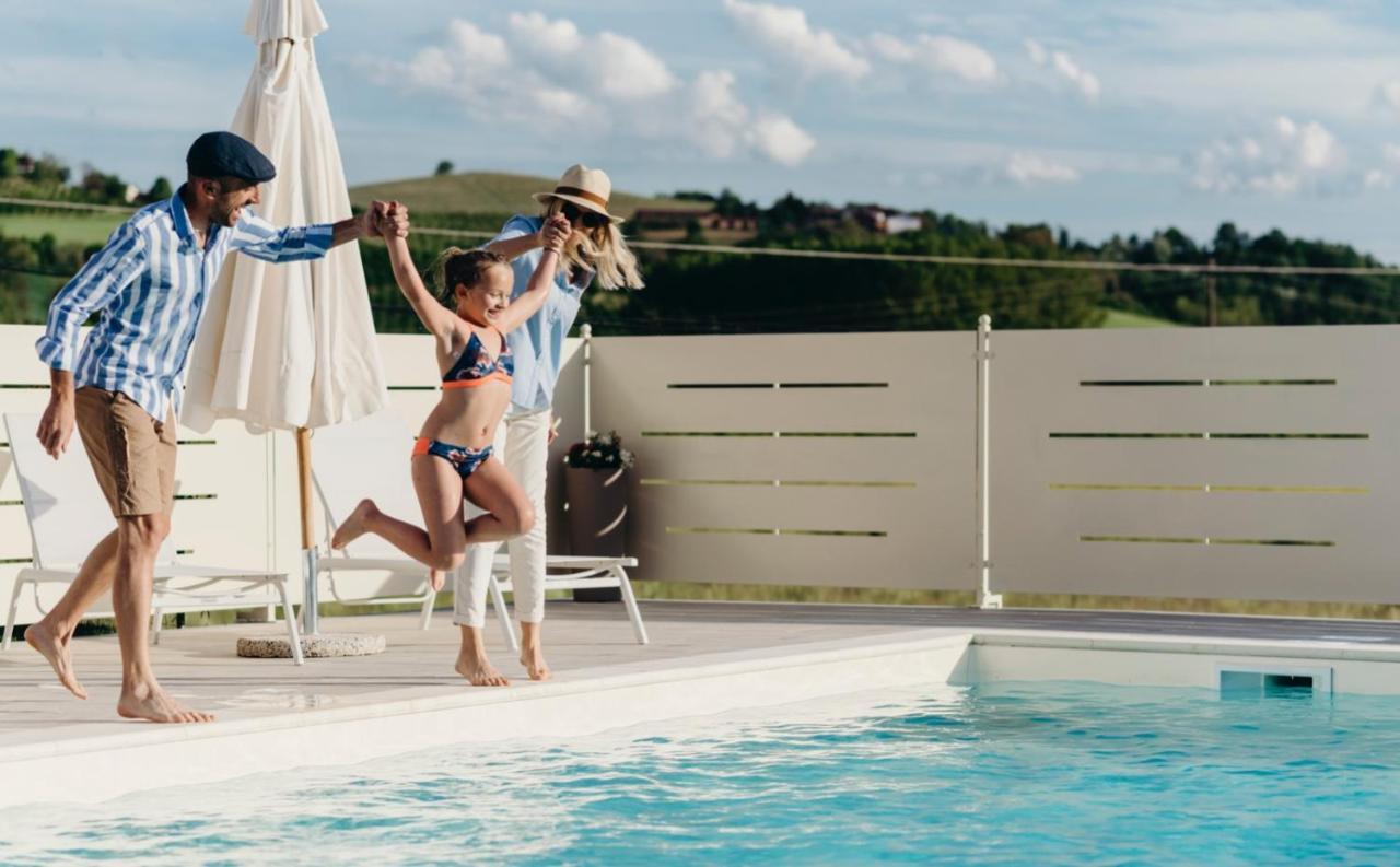 Agriturismo Ridaroca San Damiano dʼAsti Kültér fotó